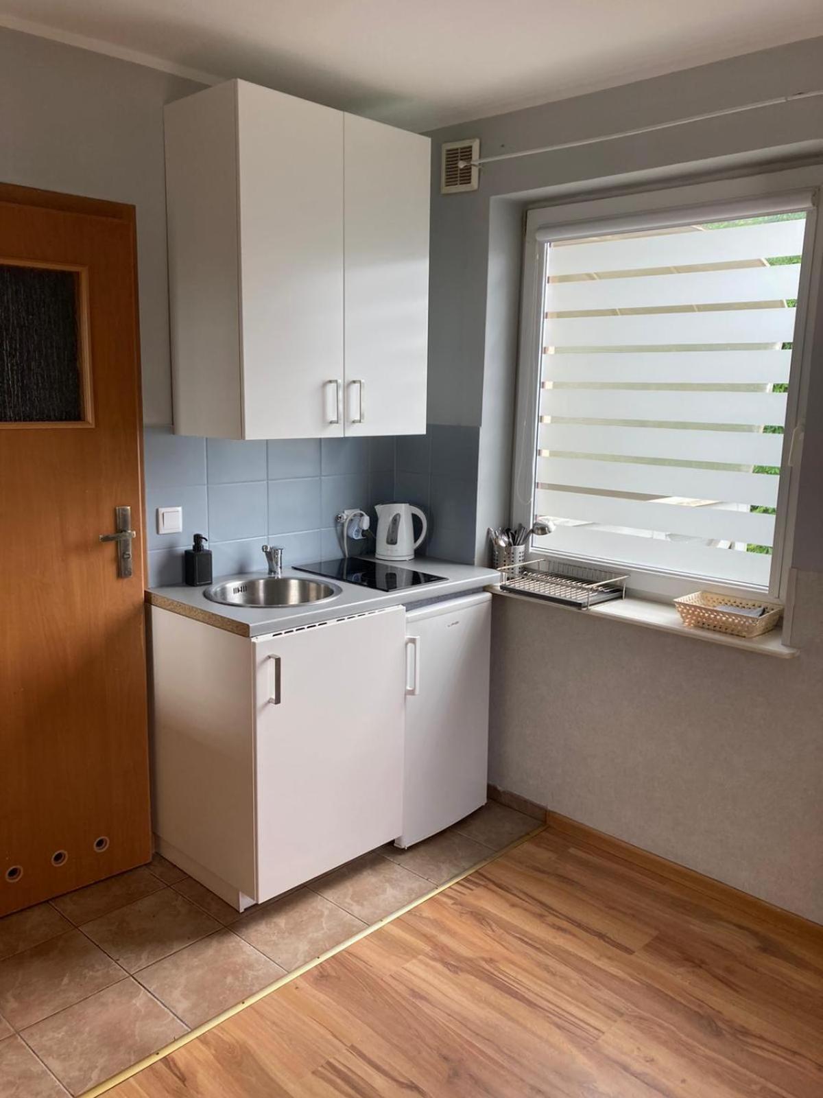 Отель Stacja Sopot Pokoje Do Wynajecia Номер фото